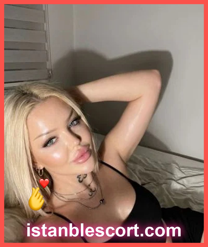 Defne, 27 — Alemdağ vitrin kartı